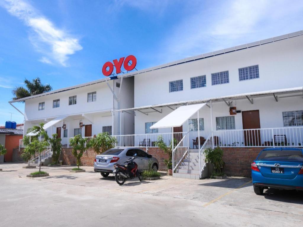 Oyo 44011 Weng Bee Guest House Kota Kinabalu Exterior foto